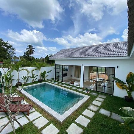 Allure Villa Cempaka Private Pool กวนตัน ภายนอก รูปภาพ