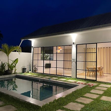 Allure Villa Cempaka Private Pool กวนตัน ภายนอก รูปภาพ