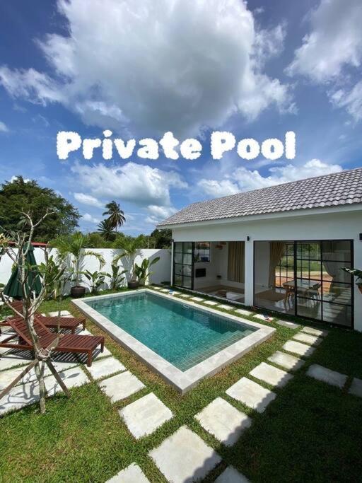 Allure Villa Cempaka Private Pool กวนตัน ภายนอก รูปภาพ
