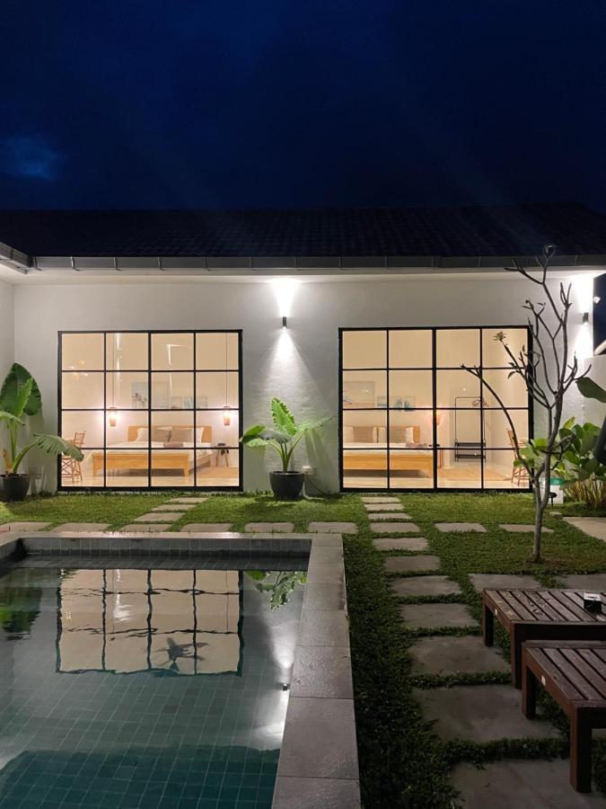 Allure Villa Cempaka Private Pool กวนตัน ภายนอก รูปภาพ